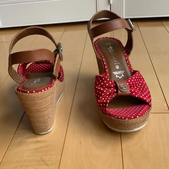 Wedge sandals - Picture 3 of 4